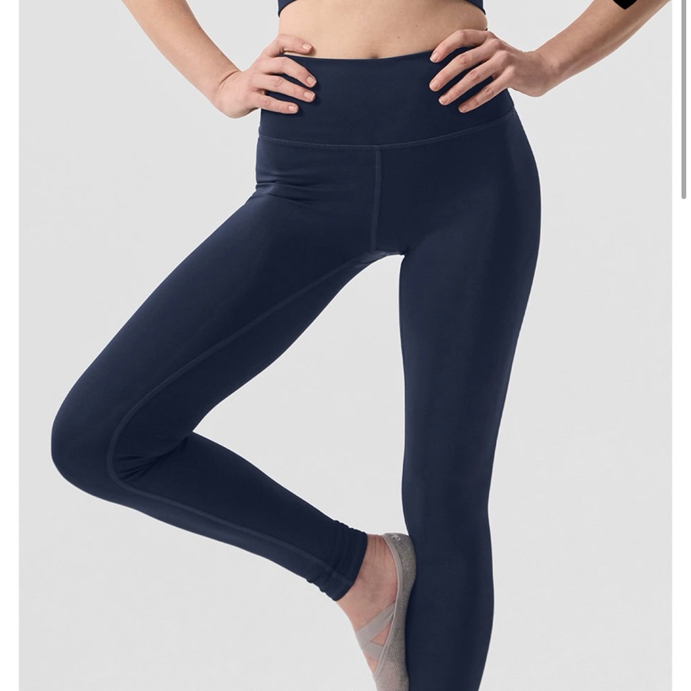 ALO AIRLIFT Women's Navy Leggings